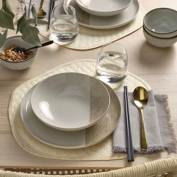 Глубокая тарелка IKEA KRUSTISTEL Диаметр - 19 см Бежевая 905.843.28 905.843.28 ➜ Пакуємо МИ📦 фото