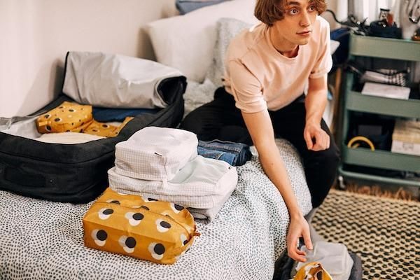 Набір сумок для одягу IKEA RENSARE Сіро-чорні 3 предмети 304.325.02 304.325.02 ➜ Пакуємо МИ📦 фото